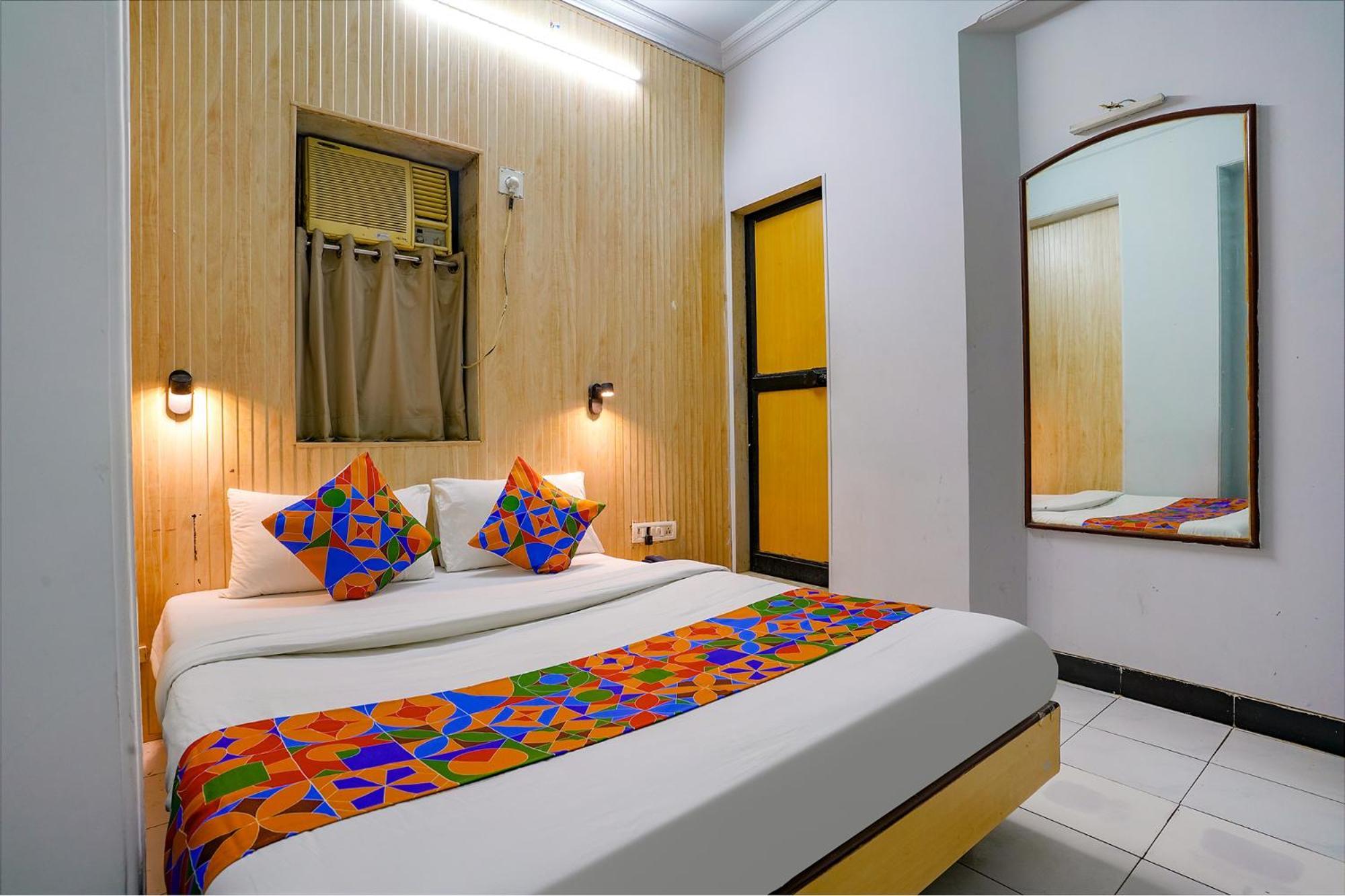 Fabexpress Manas Residency Hotel Мумбай Екстериор снимка